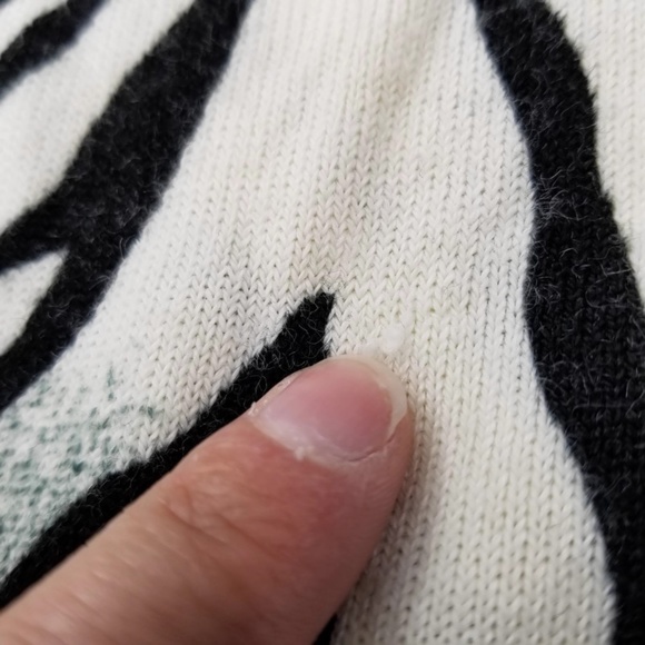 White Stag Zebra Print Sweater Women's Sz XL 16/18 - Picture 3 of 8